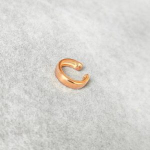 Oval Taşsız Gümüş Kıkırdak Küpe