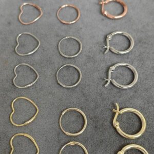 İnce Tel Kalp Desenli Gümüş Küpe - Gold Renk